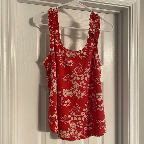 NEW Ruffle Strap Tank - Picture 11 of 11